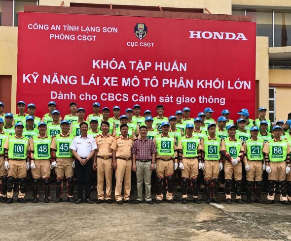 Tưng bừng ngày hội 4S với các CBCS Giao thông tỉnh Lạng Sơn