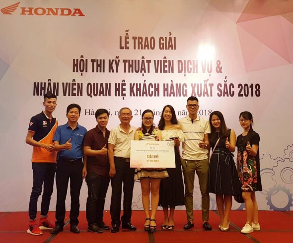 Honda Vũ Hoàng Lê đạt Giải Nhì – “Nhân viên Quan hệ Khách hàng xuất sắc năm 2018”